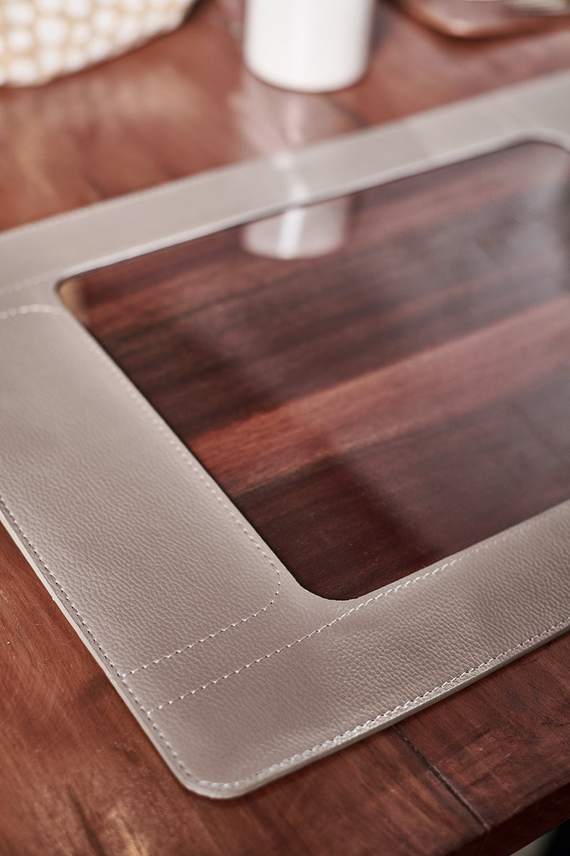 Placemats with Wooden Center (Set of 2)