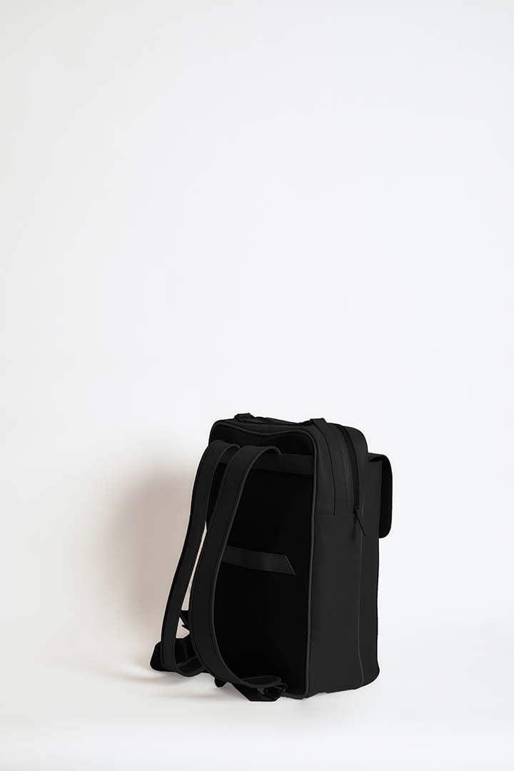 Laptop Work Backpack in Pure Black Leather with multiple compartments